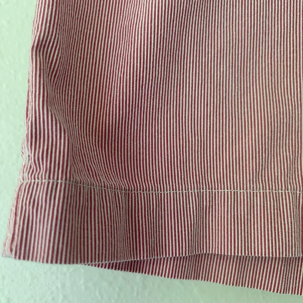 Banana Republic seasucker white and pink striped cotton shorts country club 32